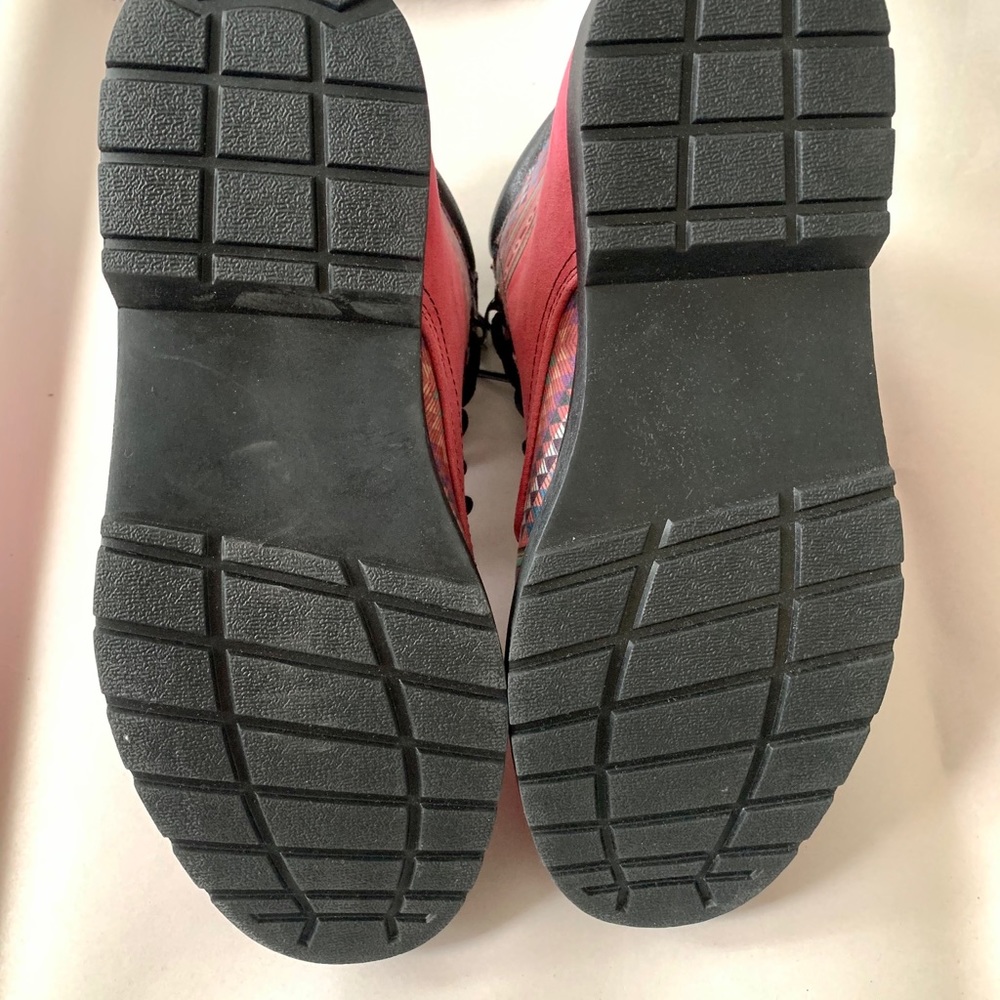 SOLD YES WE VIBE unisex vegan boots shoes Wom 8 - Picture 6 of 6